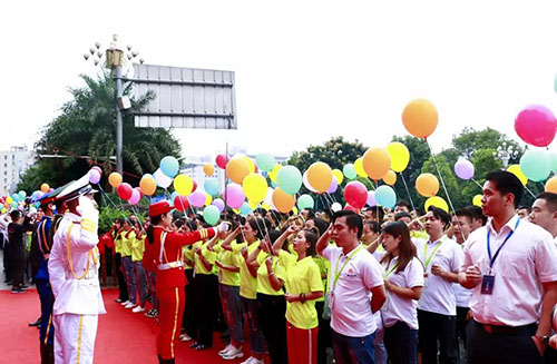 郴州錦馬置業(yè)有限公司,天一房產(chǎn)銷售,五嶺新天地樓盤銷售,錦馬時(shí)代中心房產(chǎn)銷售,酒店經(jīng)營管理哪里好